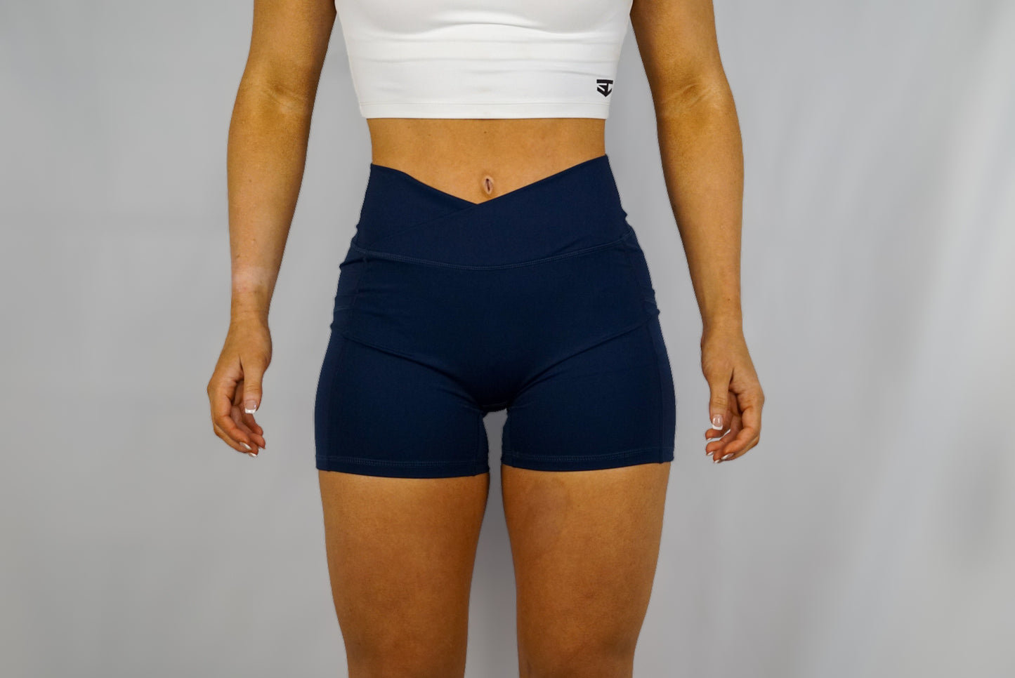 V-cut Biker Shorts